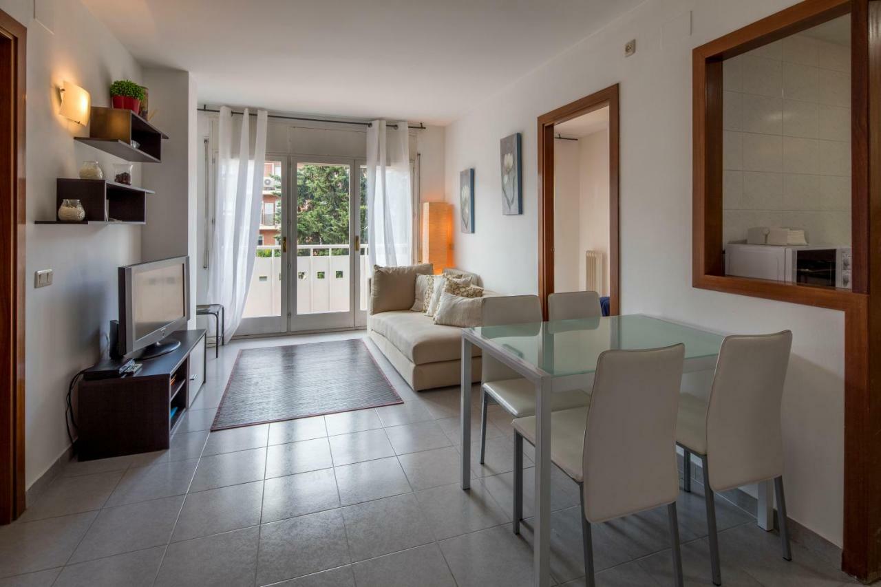 Apartamento Castell De Perelada Apartment ชีโรนา ภายนอก รูปภาพ
