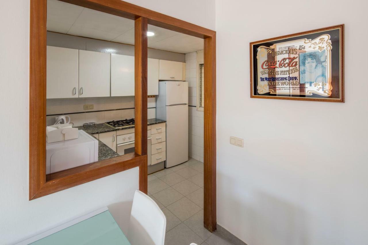 Apartamento Castell De Perelada Apartment ชีโรนา ภายนอก รูปภาพ